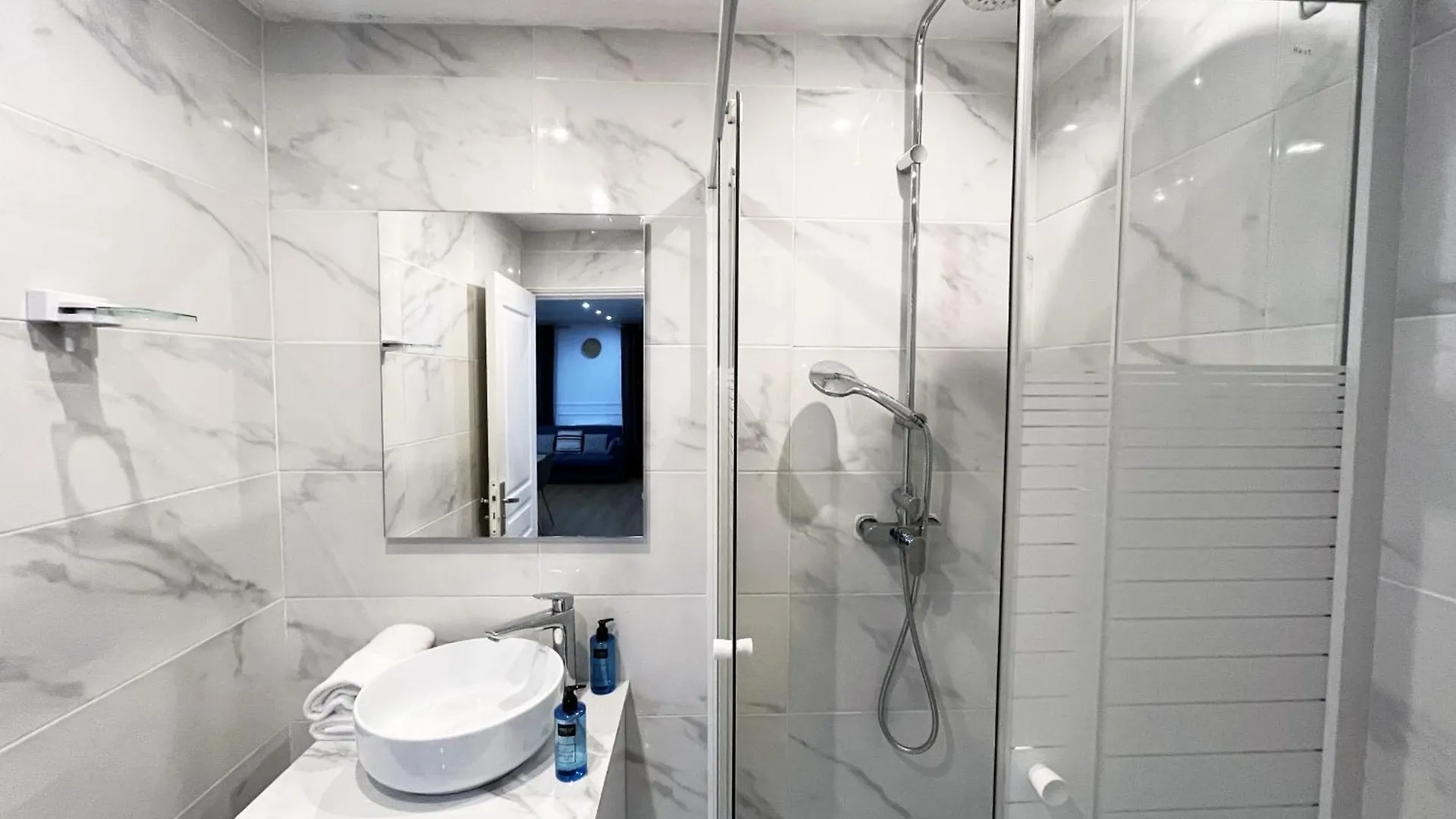 Urban Flat 17 - Pretty 3 Bdr Flat In Paris Montorgueil Apartment