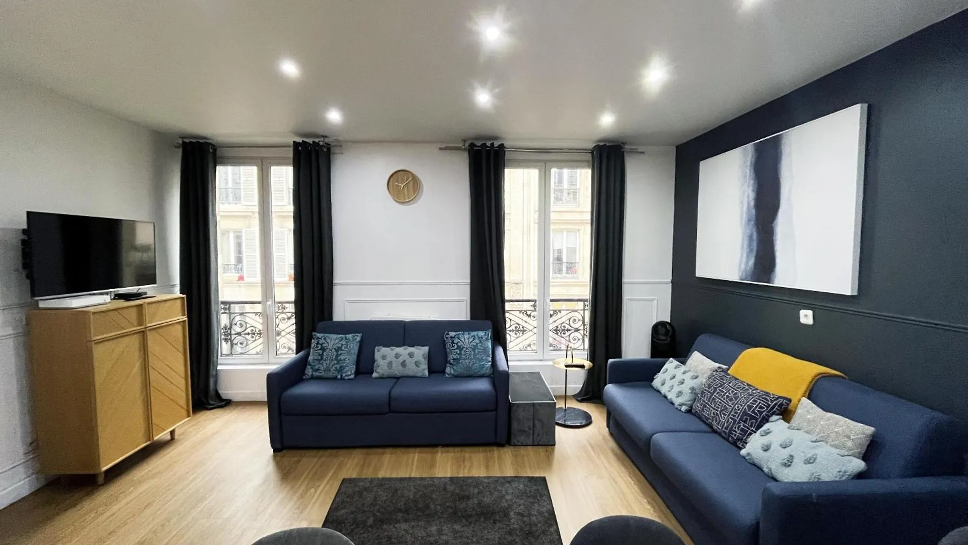 Urban Flat 17 - Pretty 3 Bdr Flat In Paris Montorgueil Apartment 0*,  France